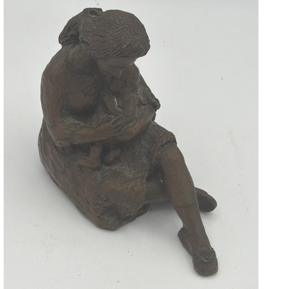 Vintage 1975 Austin Productions Mother and Child Durastone Sculpture A1889